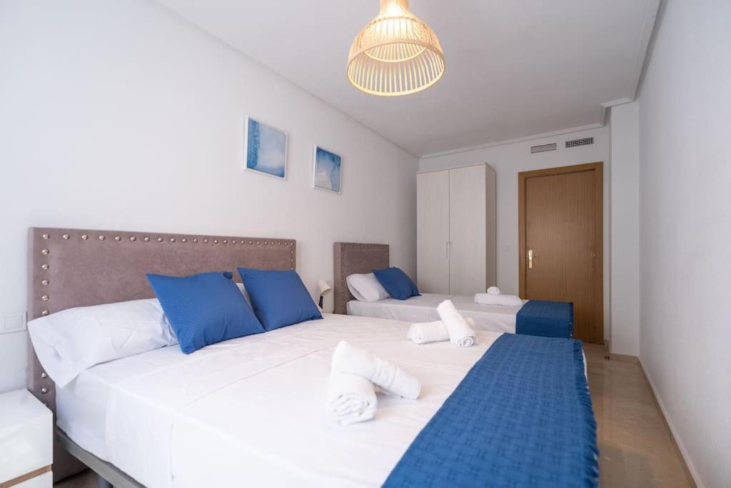 Amplio Apartamento 2 Dormitorios Cerca De La Playa Alicante Exterior foto