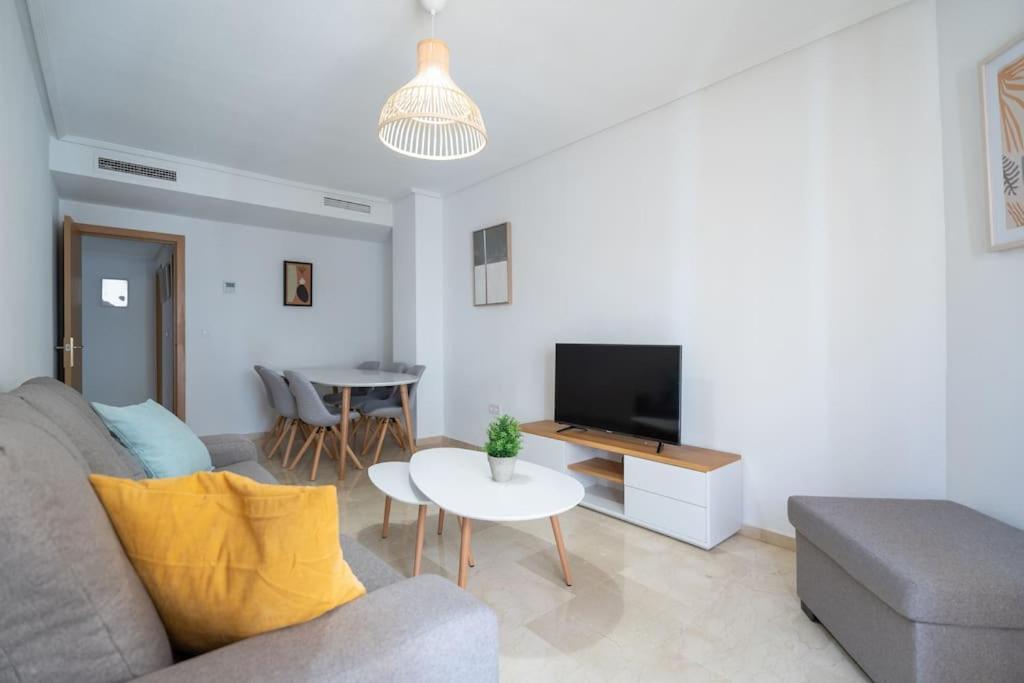 Amplio Apartamento 2 Dormitorios Cerca De La Playa Alicante Exterior foto