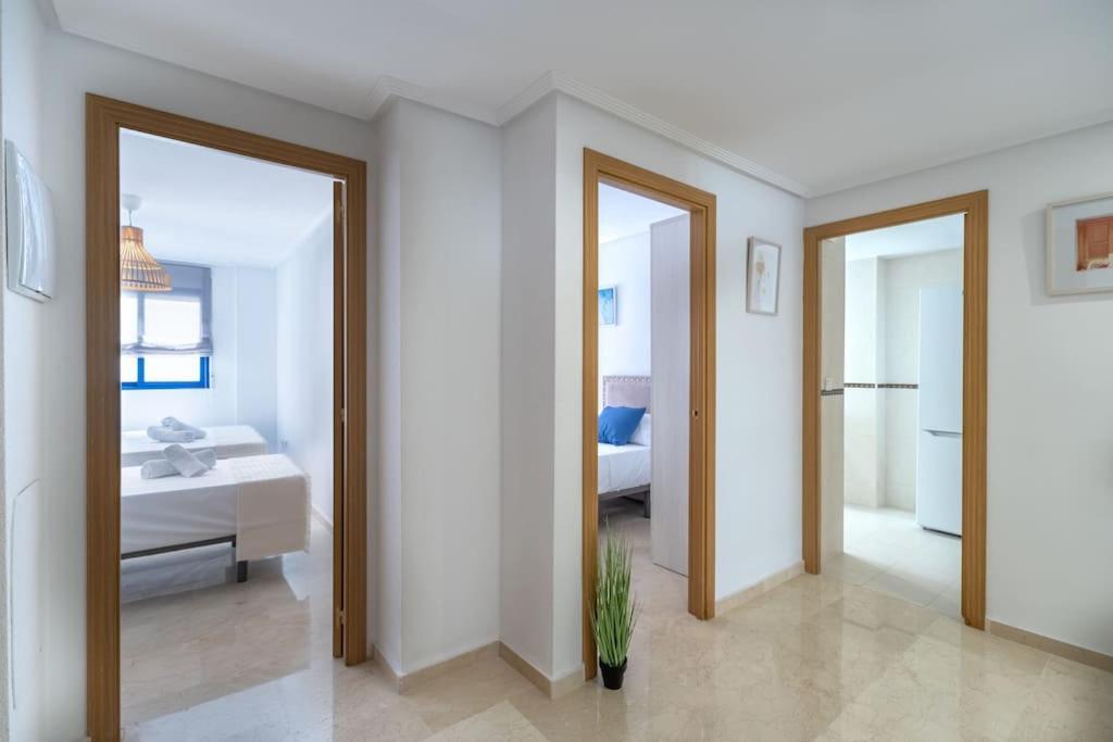 Amplio Apartamento 2 Dormitorios Cerca De La Playa Alicante Exterior foto